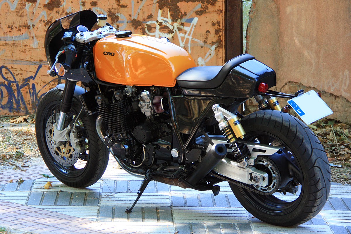 Mean Machine RocketGarage Cafe Racer Magazine