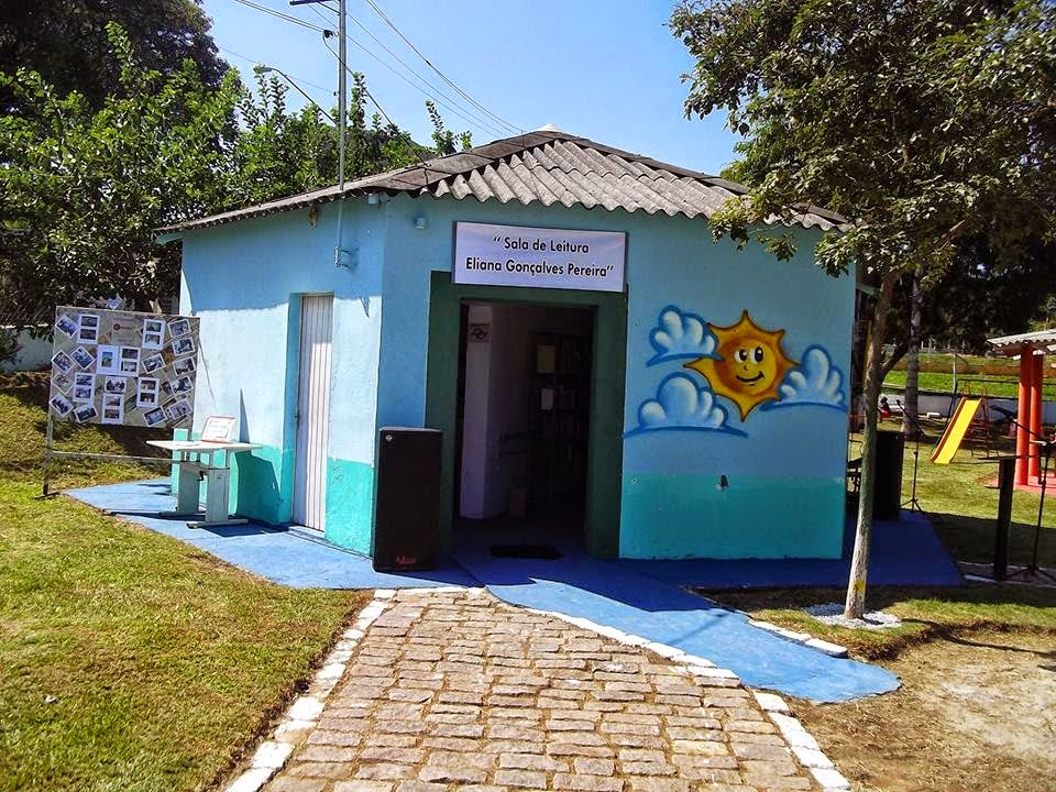 "Biblioteca Eliane Gonçalves Pereira"