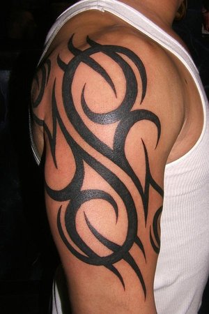 Celtic Tribal Tattoos on Ringkes Tattoos Tribal Half Sleeve Tattoos