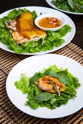 Bánh Xèo (Savoury Vietnamese Crepes Stuffed with Shrimp and Mushrooms ...