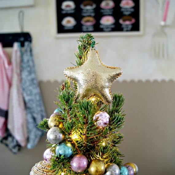 Adding some Christmas, a little bit at a time....and a Jackson