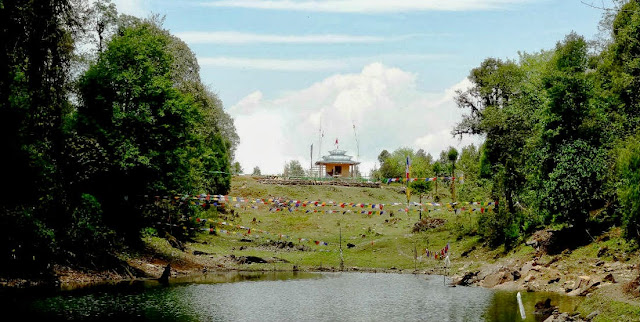 The Mulkharka Lake, Waiting for Mt Kanchenjunga reflection, Mulkharka lake trek