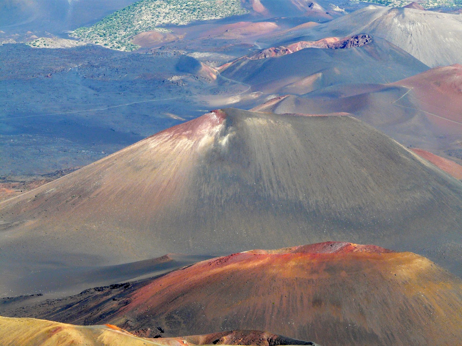 Artistic Renderings MAUI INACTIVE VOLCANO