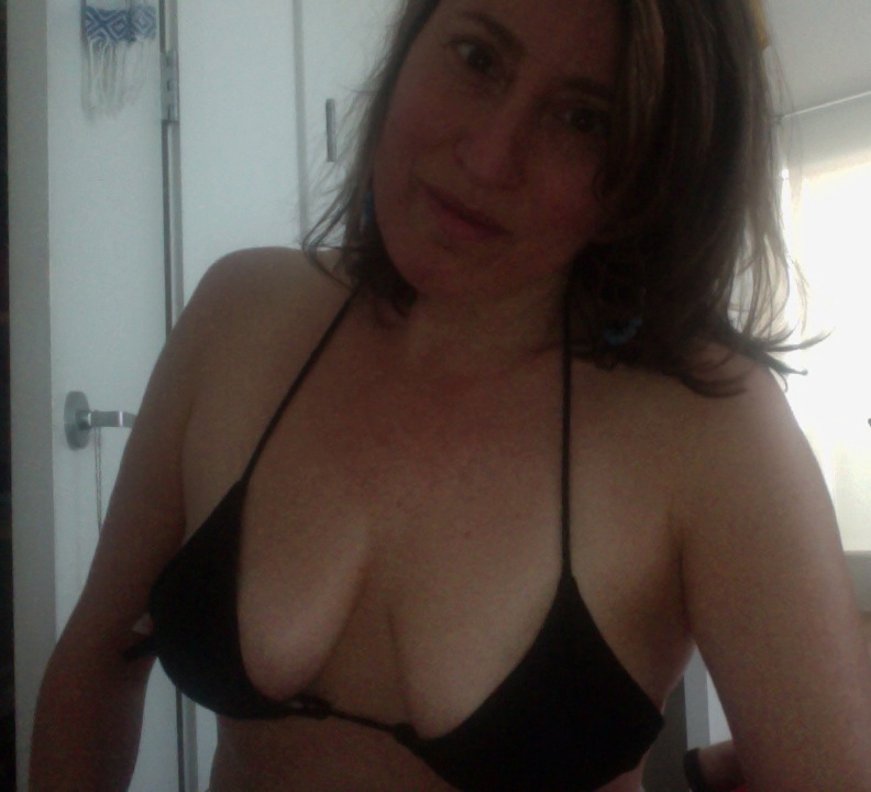 Suzannah Troy
