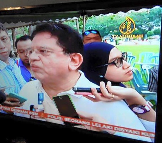 Pendedahan Situasi Sebenar Wartawan Bersandar 'Manja' di Belakang Ku Nan Pendedahan Situasi Sebenar Wartawan Bersandar 'Manja' di Belakang Ku Nan