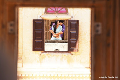 Shuddh Desi Romance Movie Stills Parineeti Chopra Shushant Singh Rajput Vaani kapoor Rishi Kapoor