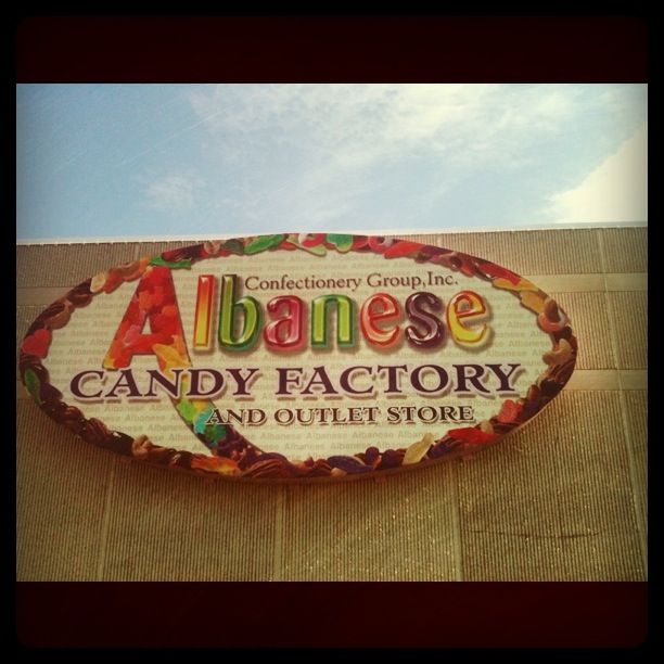 Albanese Candy Factory A Modern Day Willy Wonka Factory