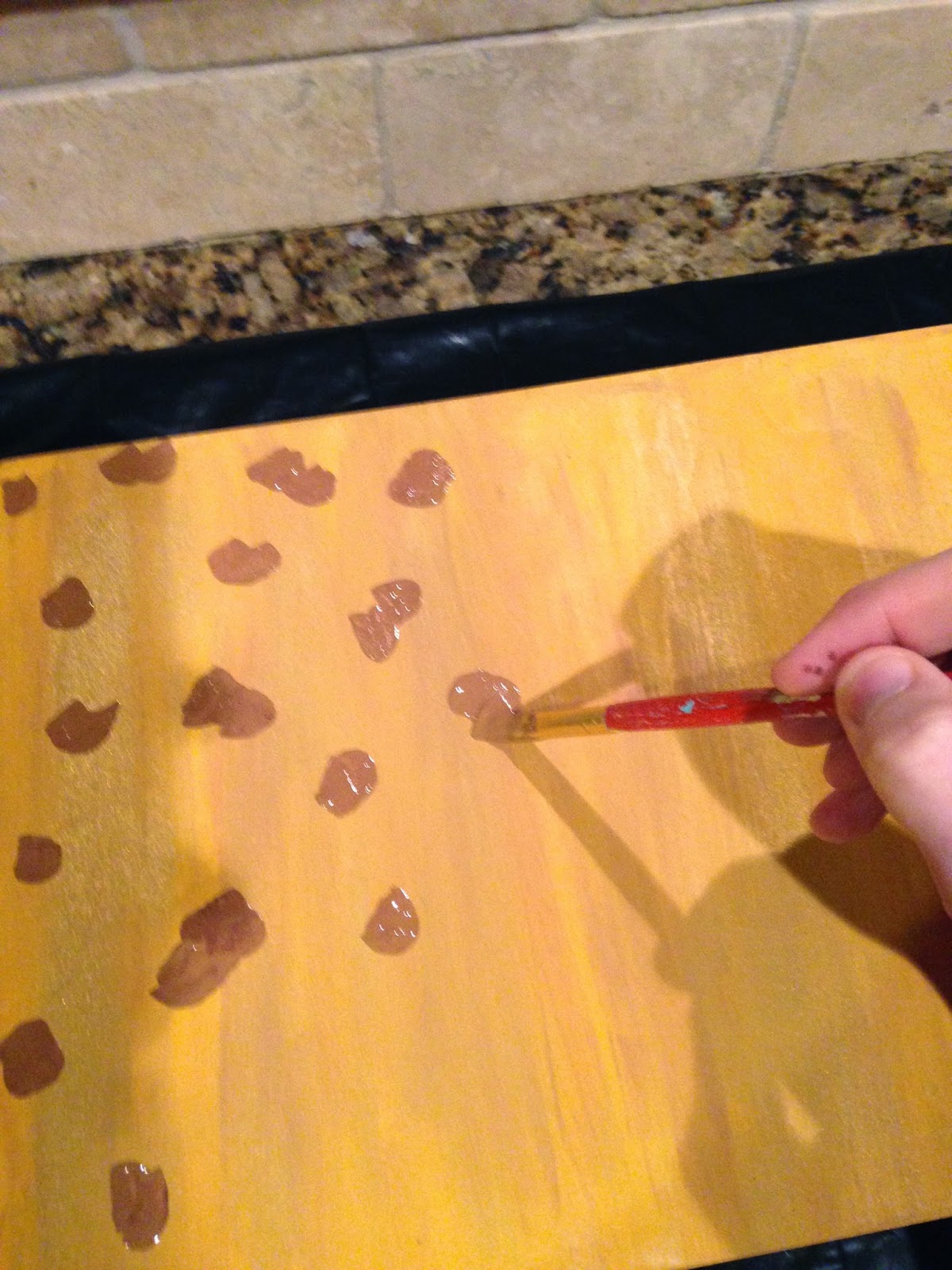 jjSparkles: painting leopard print...