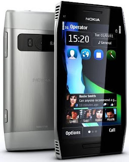 8 MP camera phone