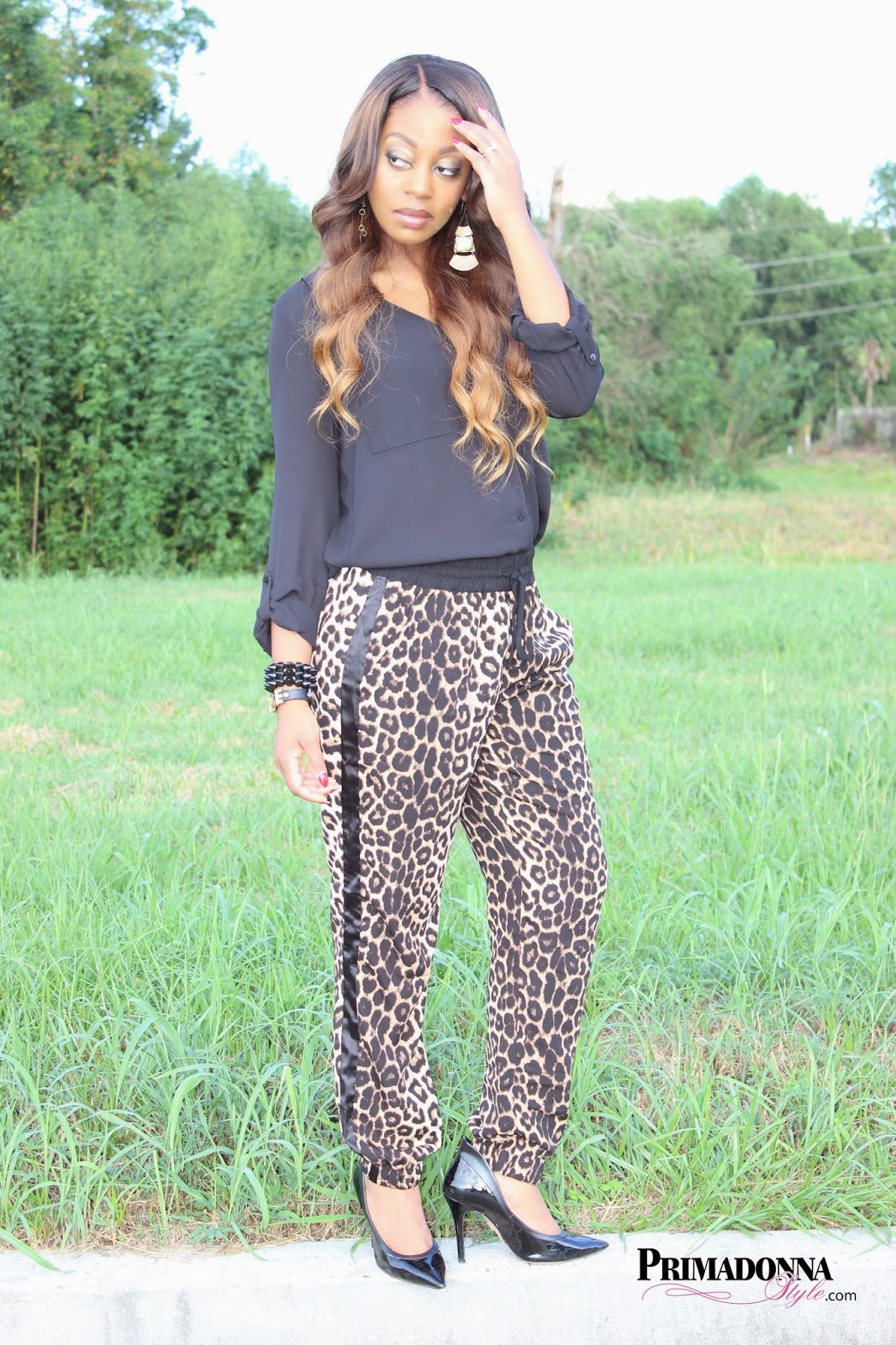 H&M V-Neck Blouse i jeans by Buffalo Leopard Soft Pants Rock & Republic Heels Spike Bracelet: Baubles & Bling by Cynthia BCBGeneration Fierce Affirmation Bracelet