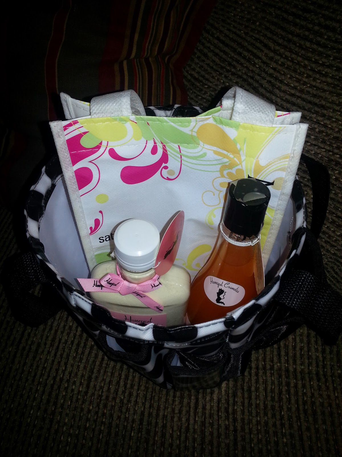 Thirty-One Gifts Cinch It Up Thermal Tote (Review & Giveaway) - Mommy's  Block Party