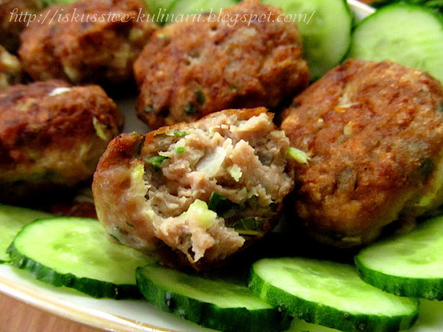 Греческие котлеты с огурцом