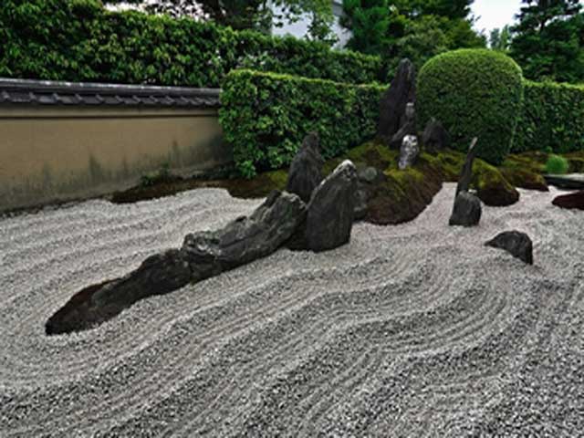 Japanese+zen+garden+%281%29.jpg