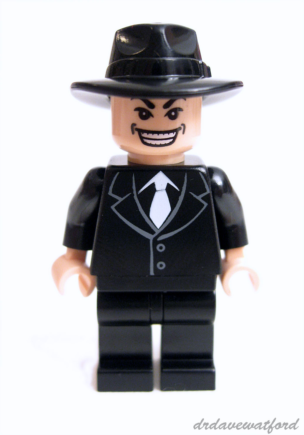 Indiana Jones w// Whip /& Gun LEGO Indiana Jones Mini Figure // Mini Fig