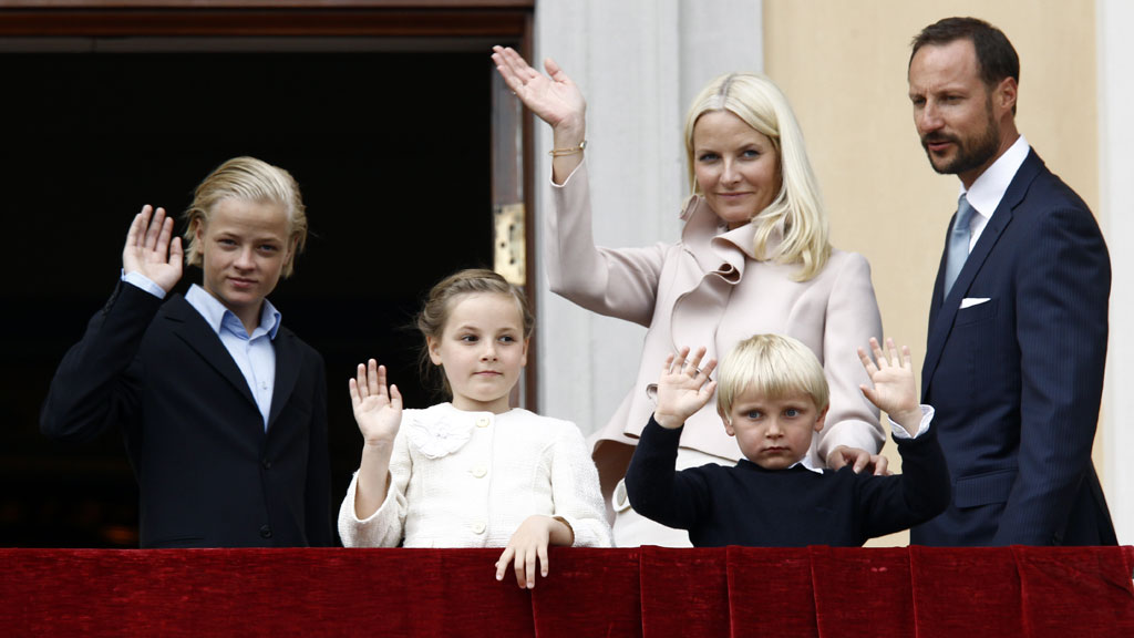 King+And+Queen+Of+Norway Princesses' lives: 75th birthdays of King and Queen of Norway