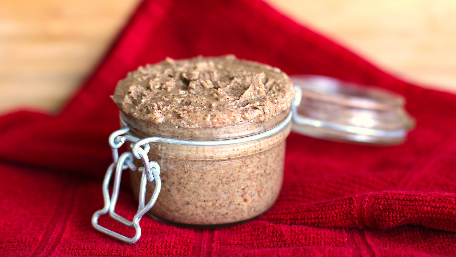 chockohlawtay Raw Hazelnut Butter