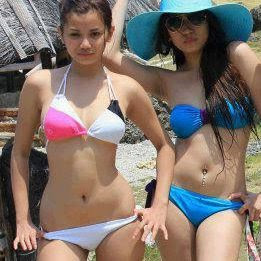 Hot Bikini Party ABG Nakal di Kolam Renang Hot Bikini Party ABG Nakal di Kolam Renang