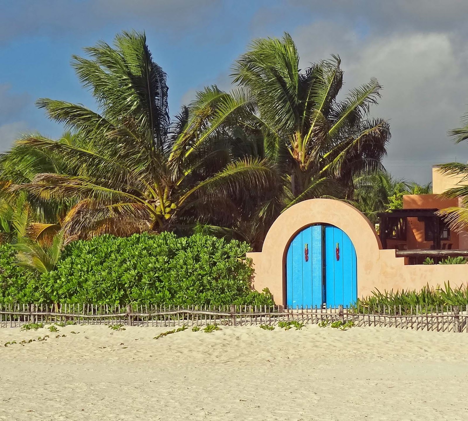 Mile Beach Resort And Club Grand Cayman Mile Beach Resort And Club Grand Cayman