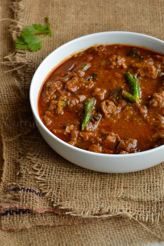 Thattukada Style Beef Curry / Nadan Beef Curry | kurryleaves