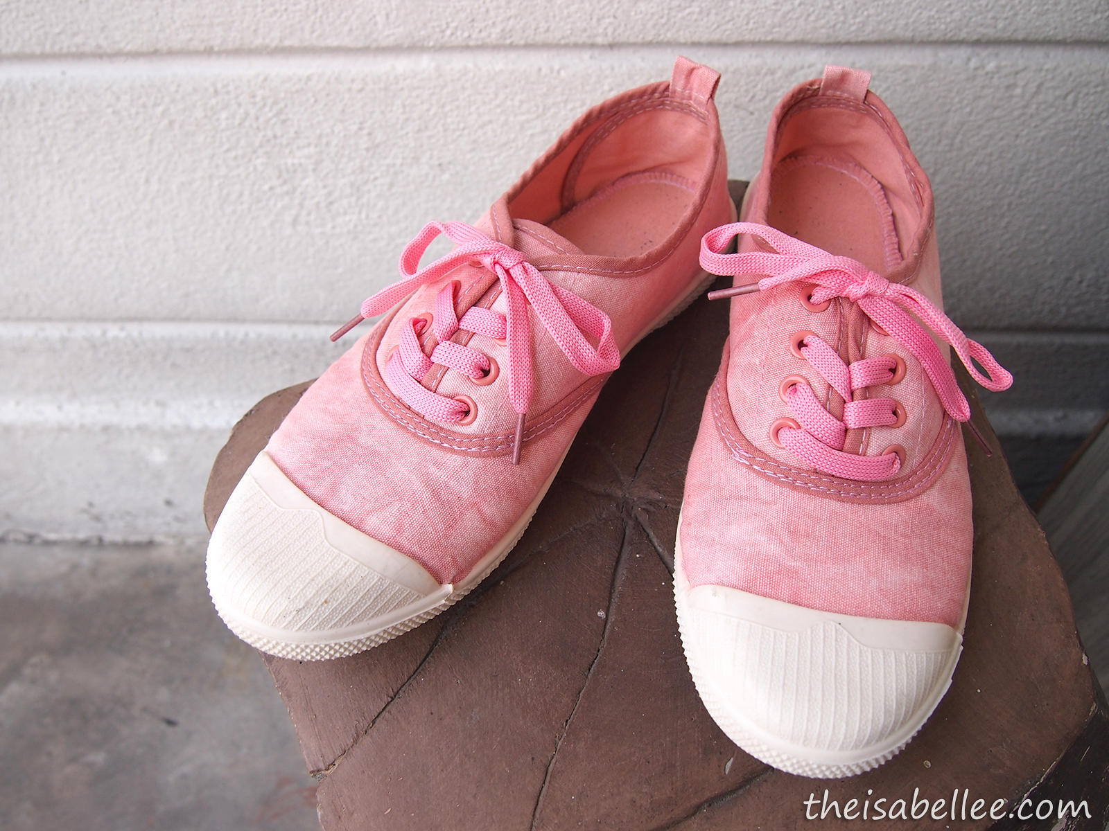 Pink shoes from Red Eye 1 Utama