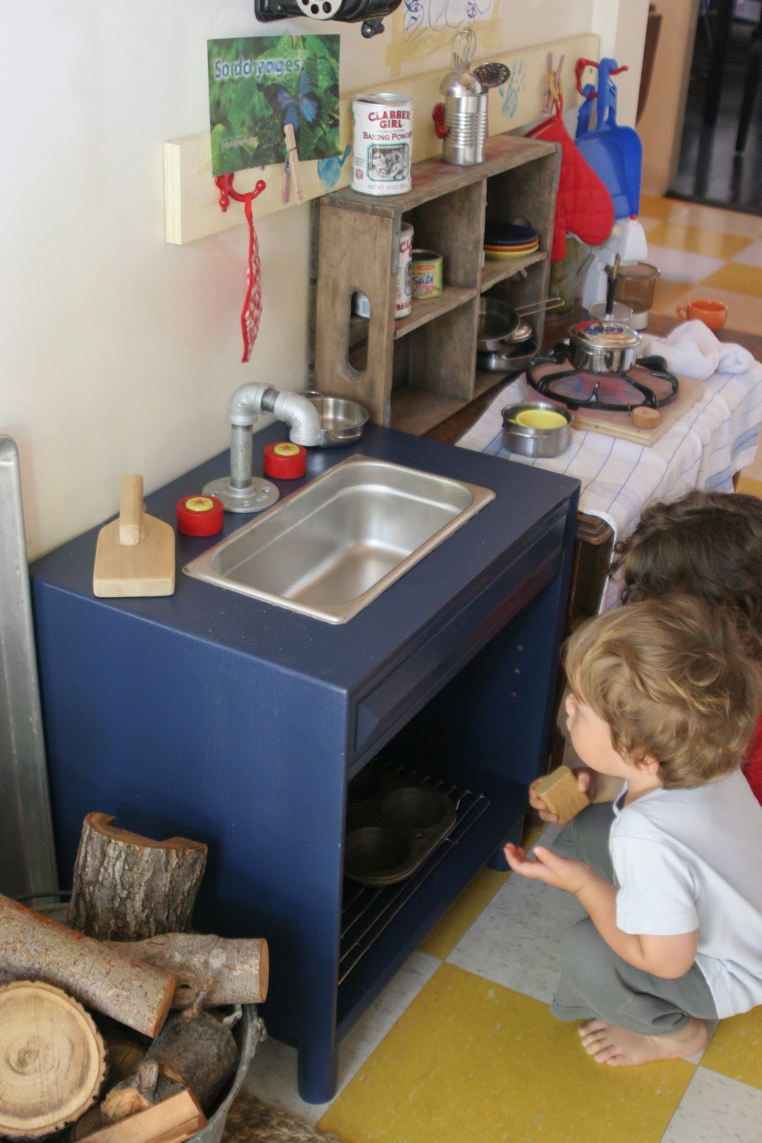 The Brooding Hen Simple Play Kitchen Sink