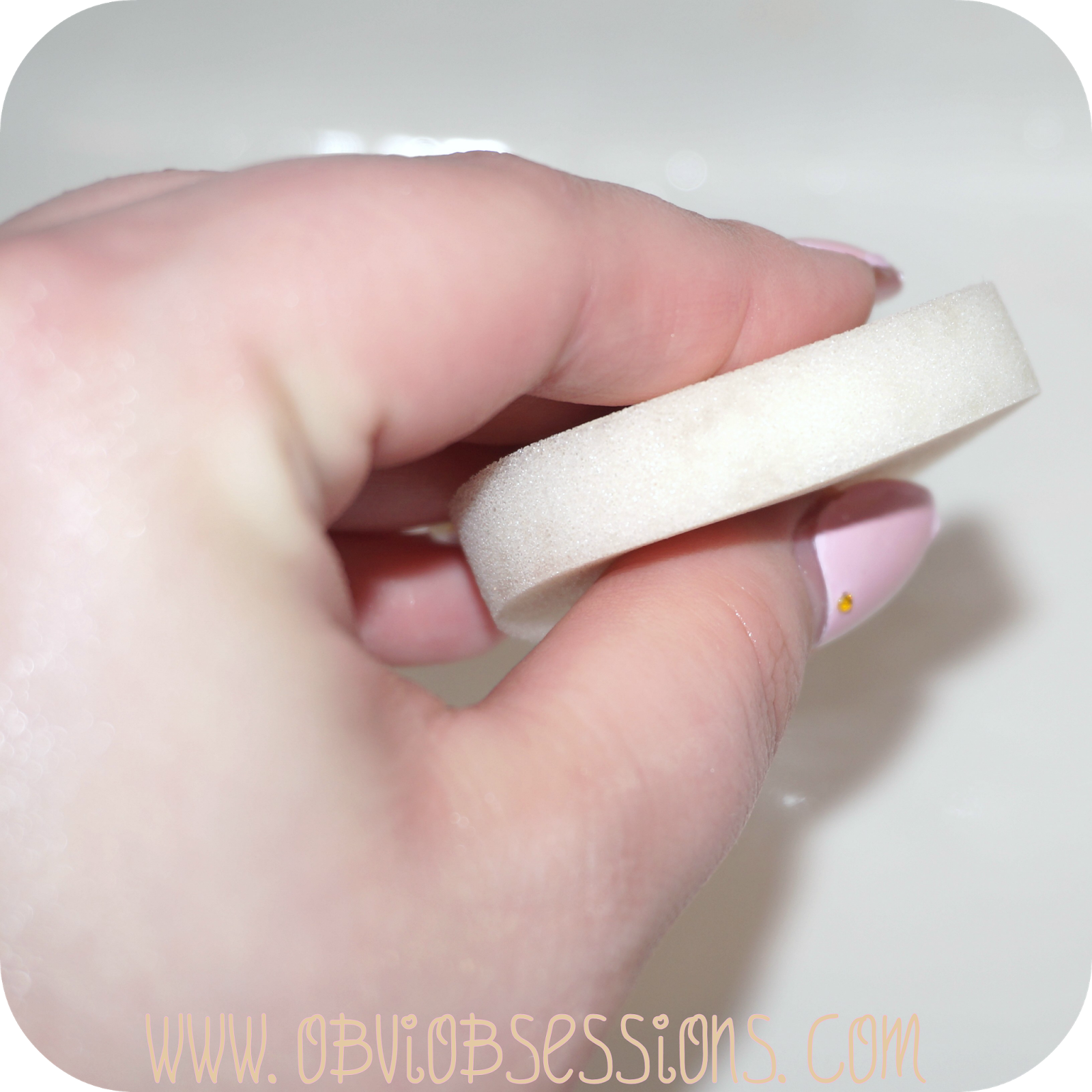 Obviobsessions ♥ TUTORIAL/DIY Repurposing a Cushion Case ! ♥