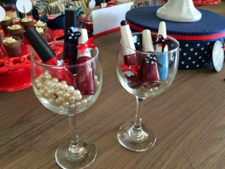 decoração chá de lingerie pin up