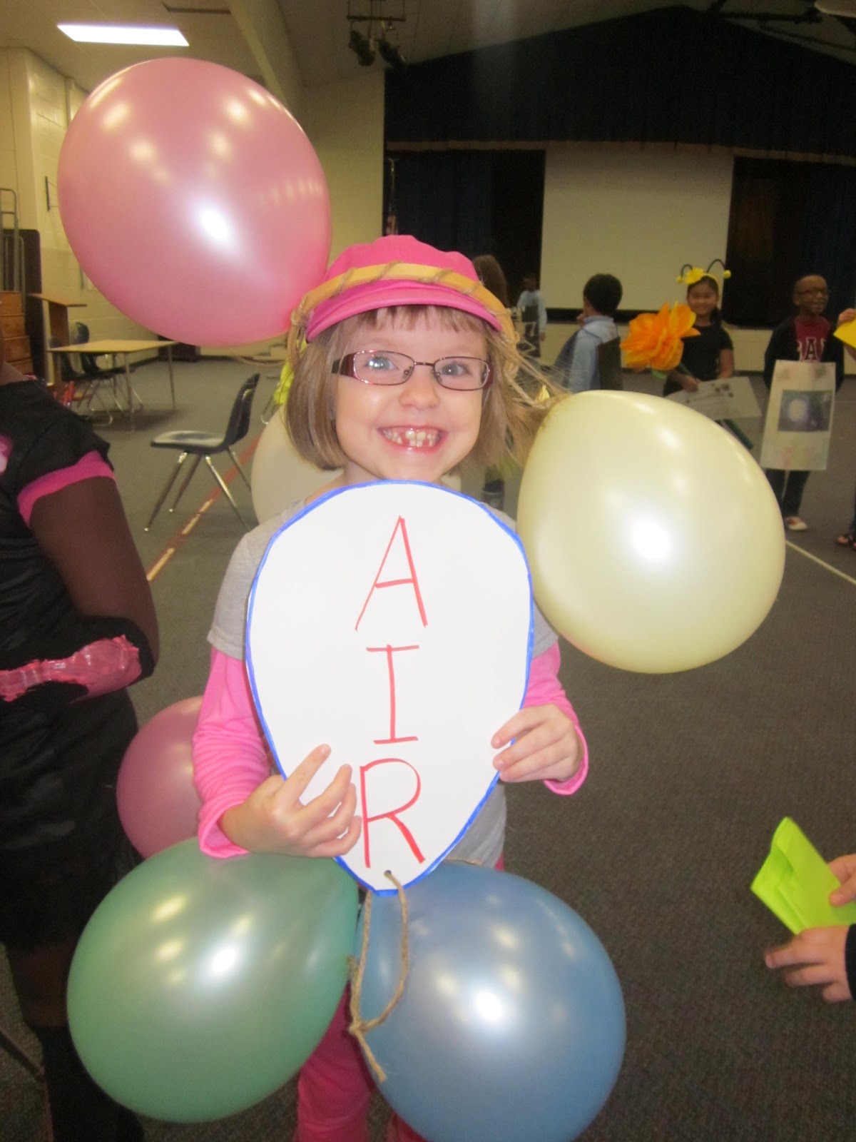 4th Grade's a Hoot: Vocabulary Parade = Fun!