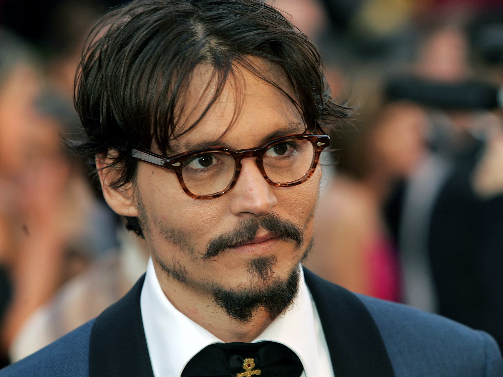 Johnny Depp: Biography of the Man, the Myth, and the Legend