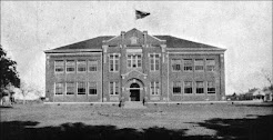1916 Graded School on Courthouse Square