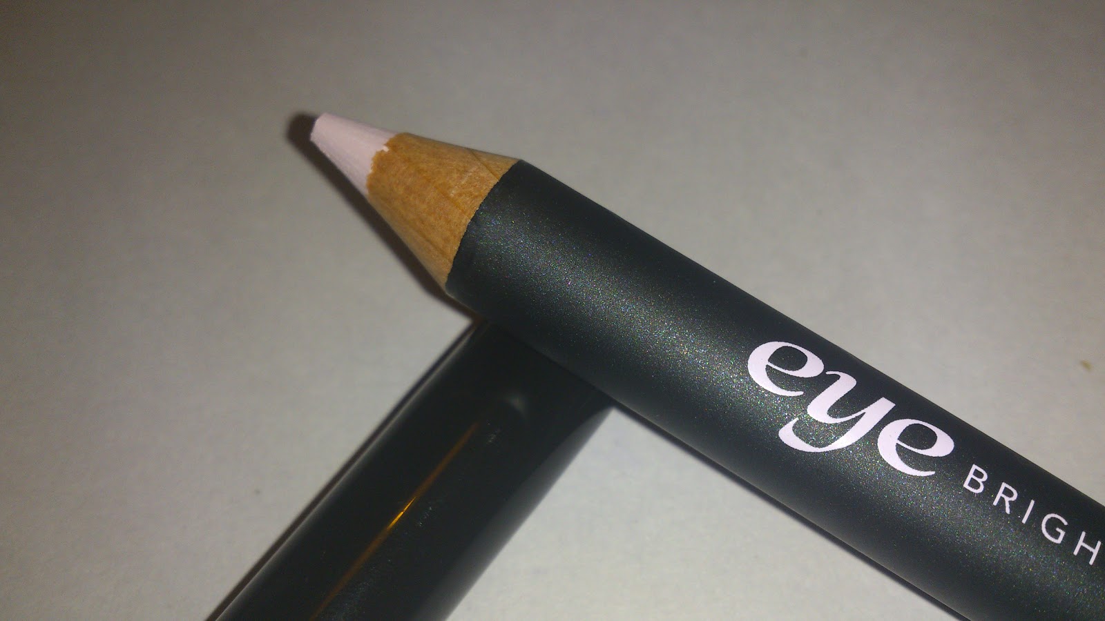 Benefit Eye Bright Pencil Review Glasgow Beauty Blogger