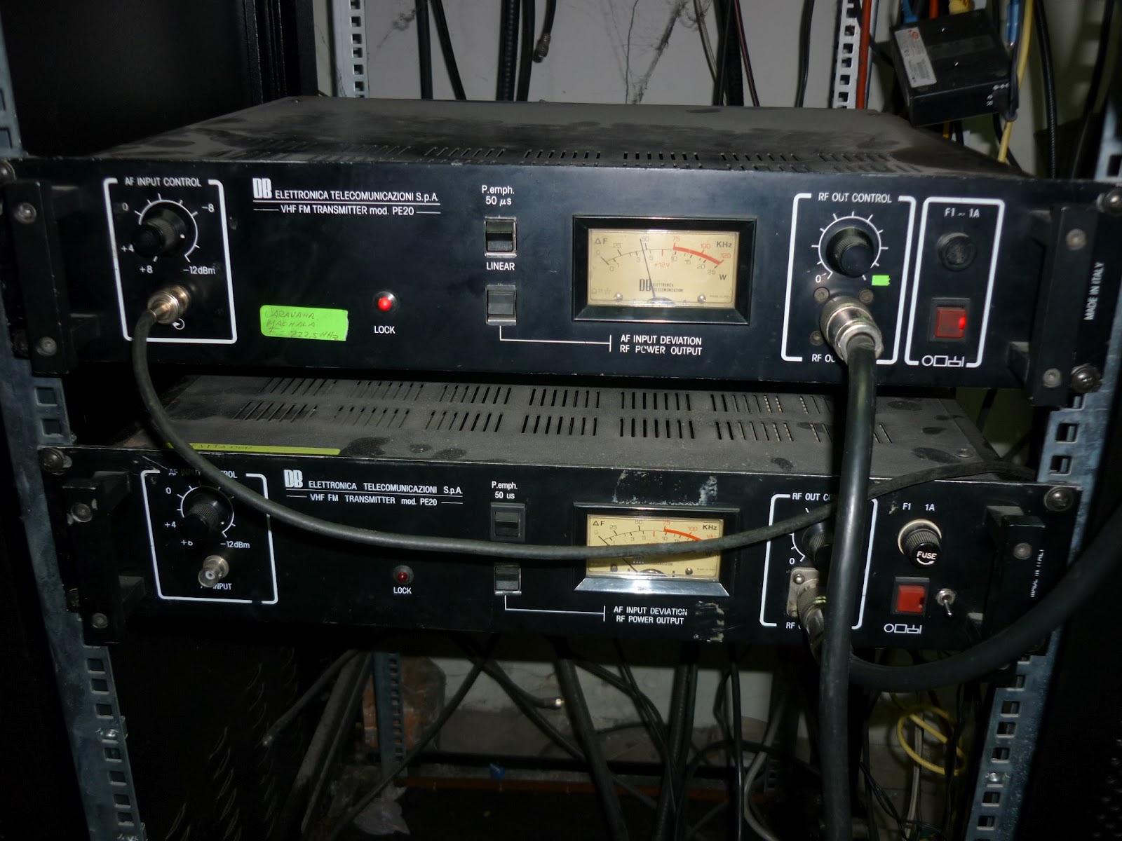 Angel Suárez PRACTICAS RADIO CARAVANA 88.7 FM