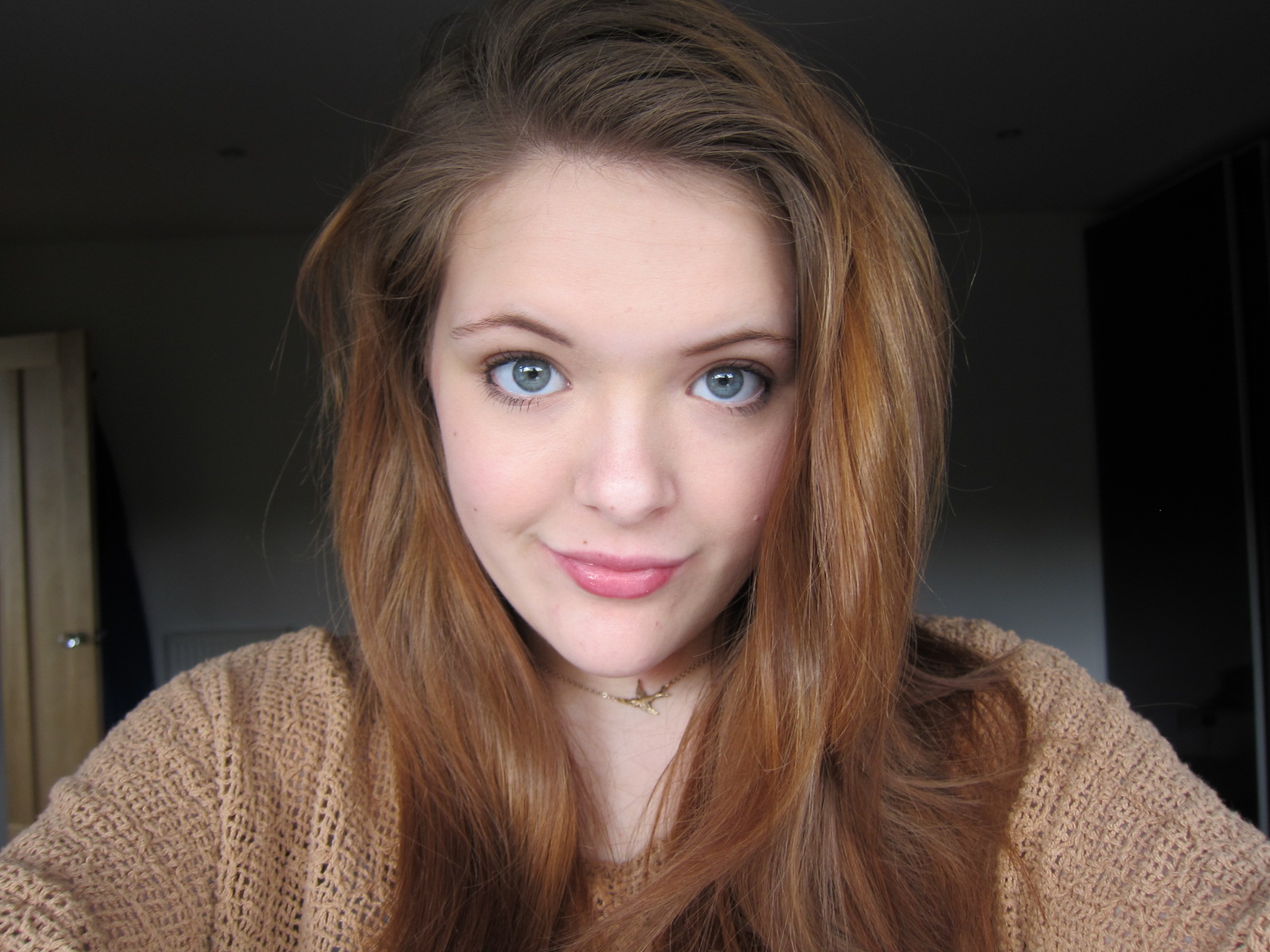 This is my hair before (it's an old piccy, but my hair colour was ...