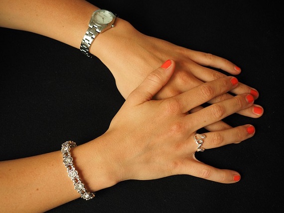 jewellery-bangle