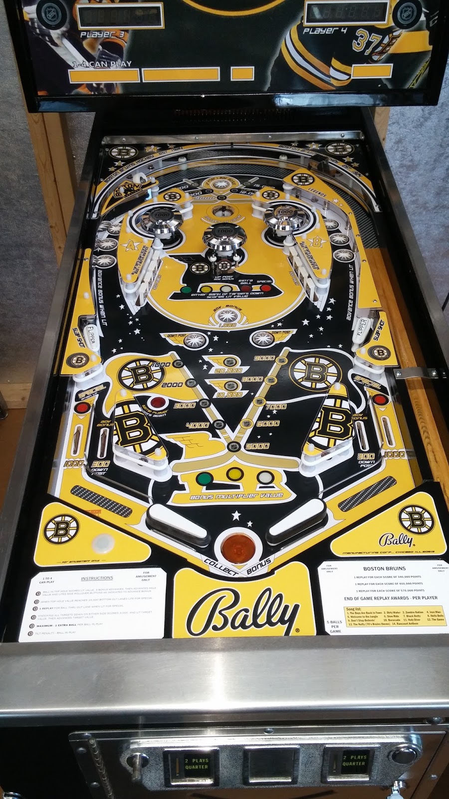 Custom Boston Bruins Pinball Machine