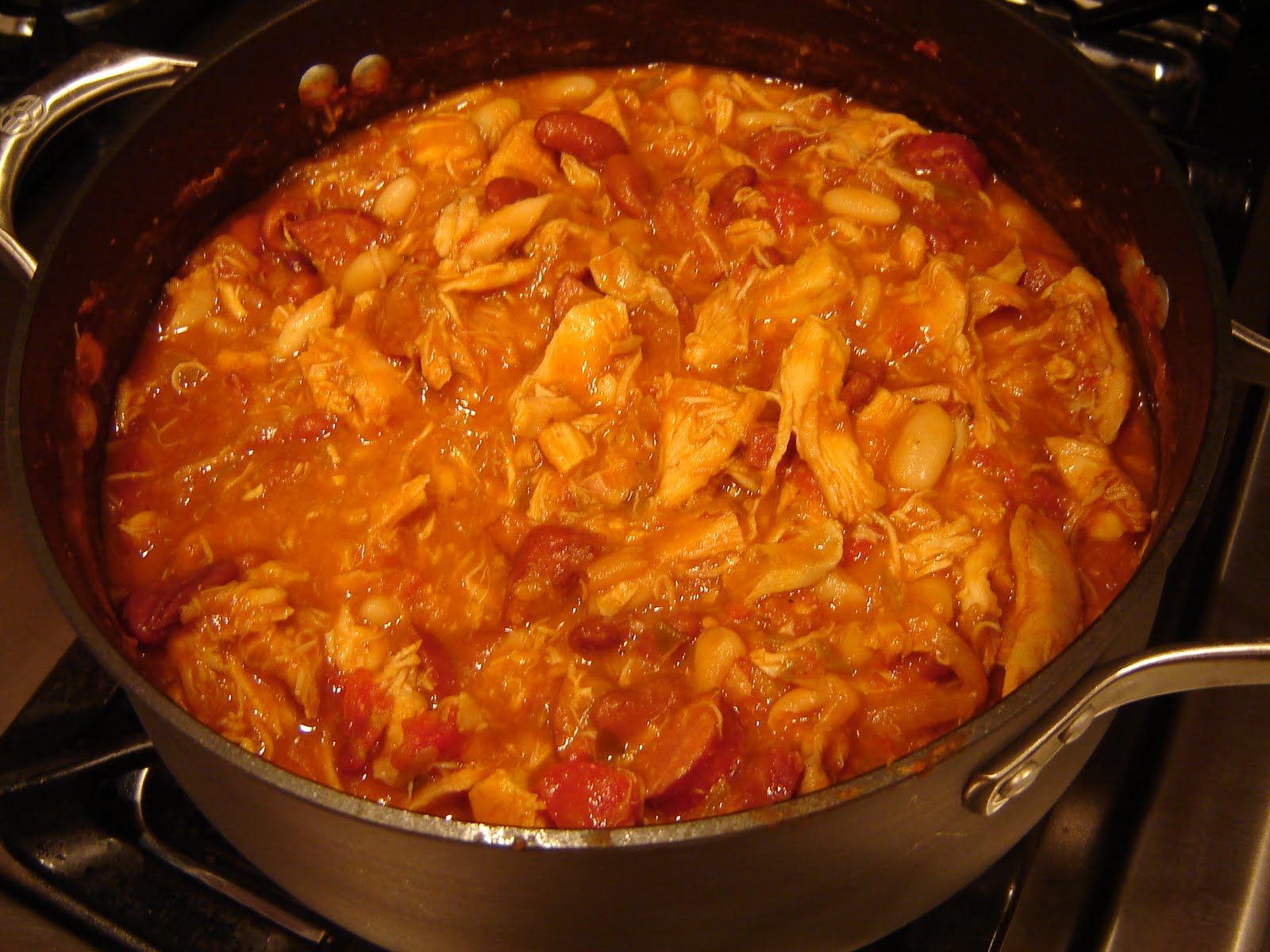 Cucina Chicken & Kielbasa Chili
