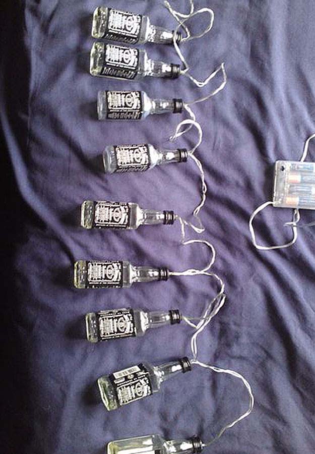 19 Fun DIY Ideas Inspired by Jack Daniels Do it yourself ideas and