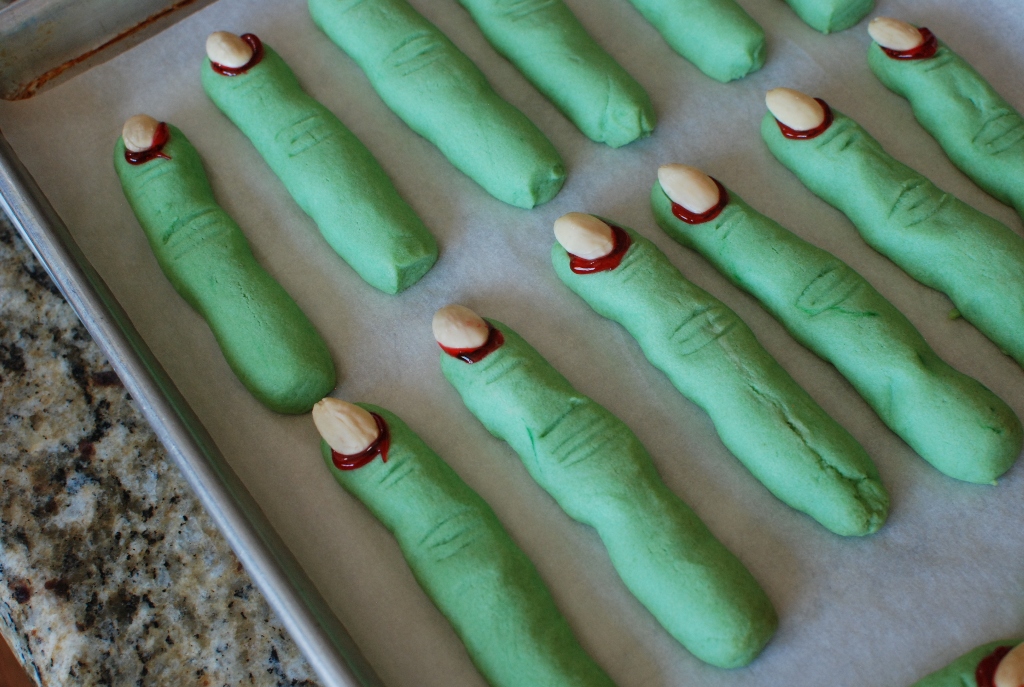 Let’s make the fingers creepy and bloody.