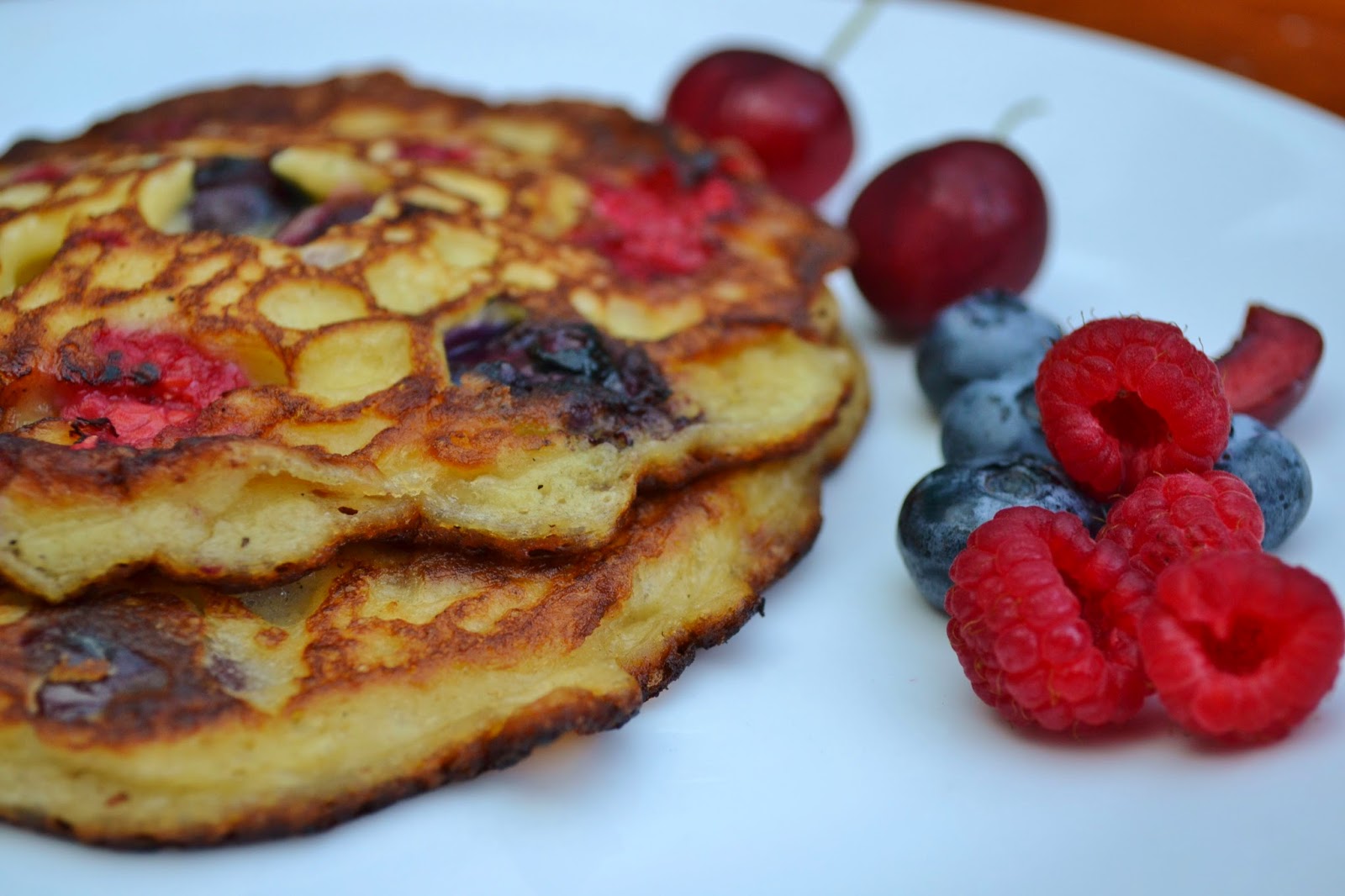 Sweet Morris Triberry Pancakes