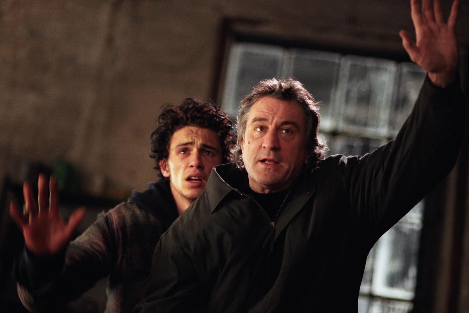 http://4.bp.blogspot.com/-J2e6esOie8M/T-N0HNkMNfI/AAAAAAAAA7Y/ssvyU6ltRAY/s1600/james_franco_robert_de_niro_city_by_the_sea_001.jpg