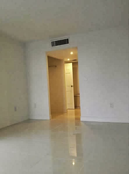 Apartamento em Aventura, Miami $205,000