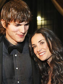 Neko Random: Demi Moore Is Divorcing Ashton Kutcher
