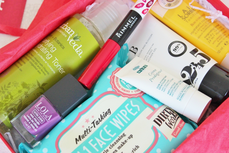 Latest in Beauty Heart Beauty Essentials box contents