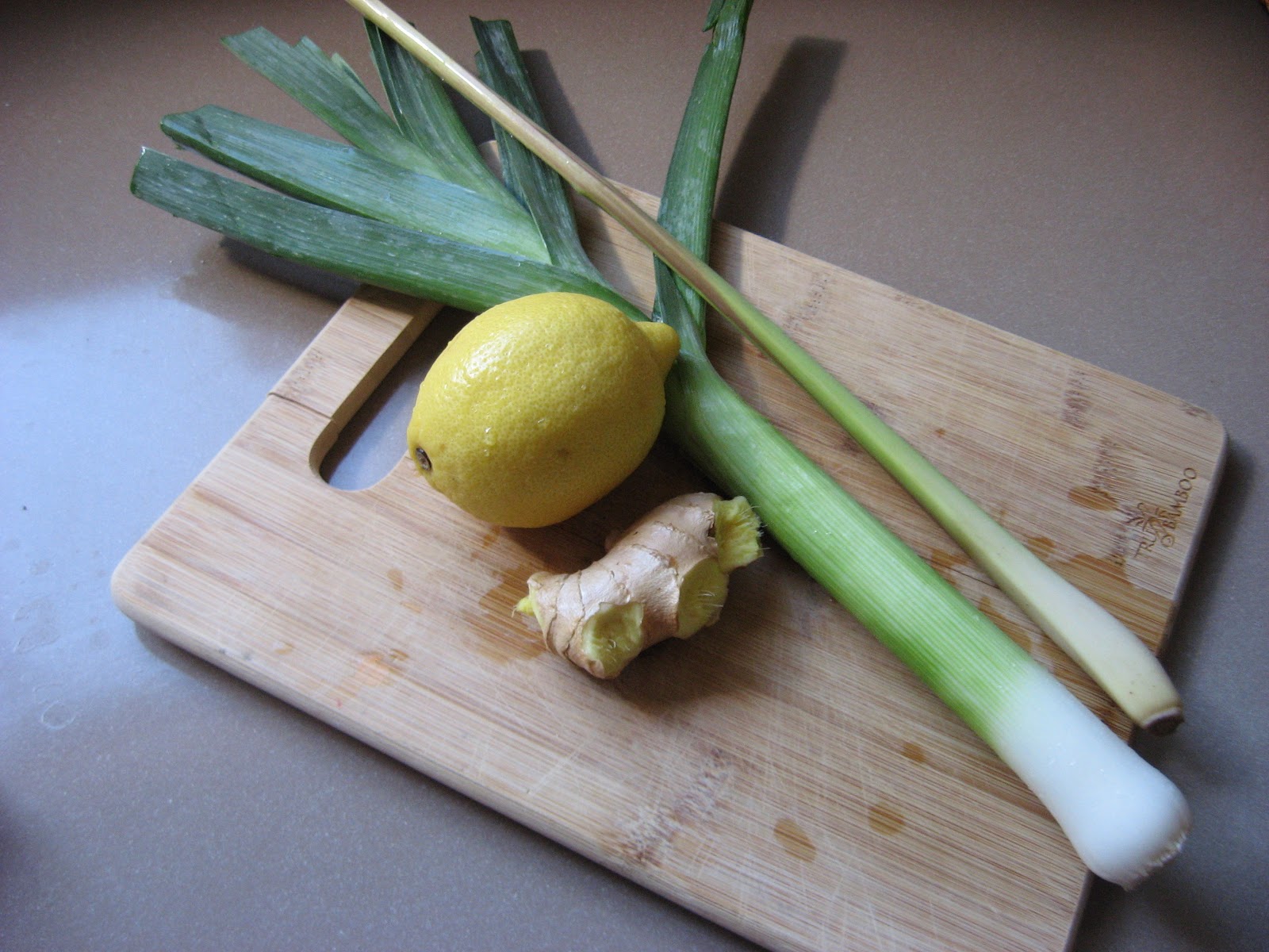 Lemongrass Ginger Marinade for Chicken (or veggies/tofu/fish) Recipes