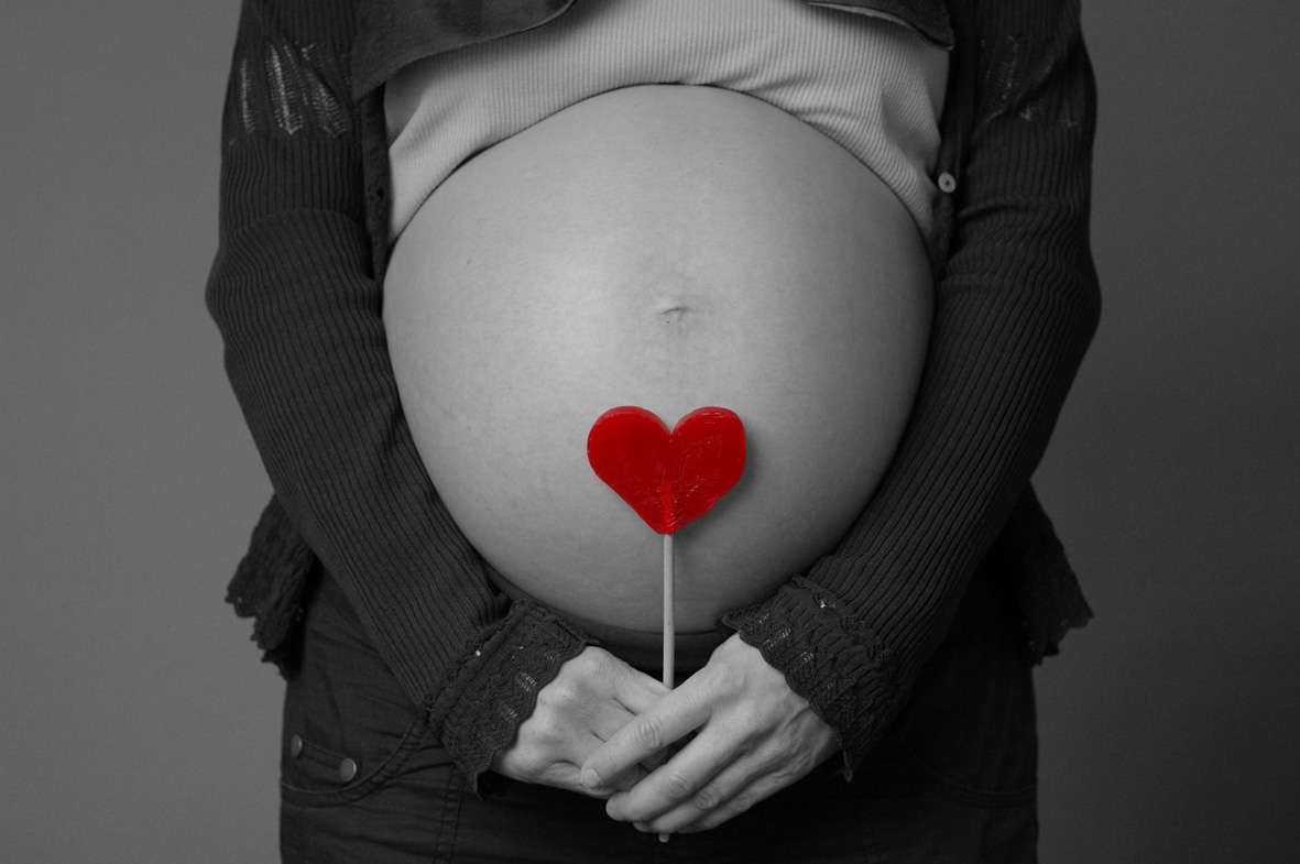 http://4.bp.blogspot.com/-J5bDyaaJn9A/TmpBPXgabQI/AAAAAAAAAGY/GpeJvvFnpDo/s1600/Embarazo1.jpg