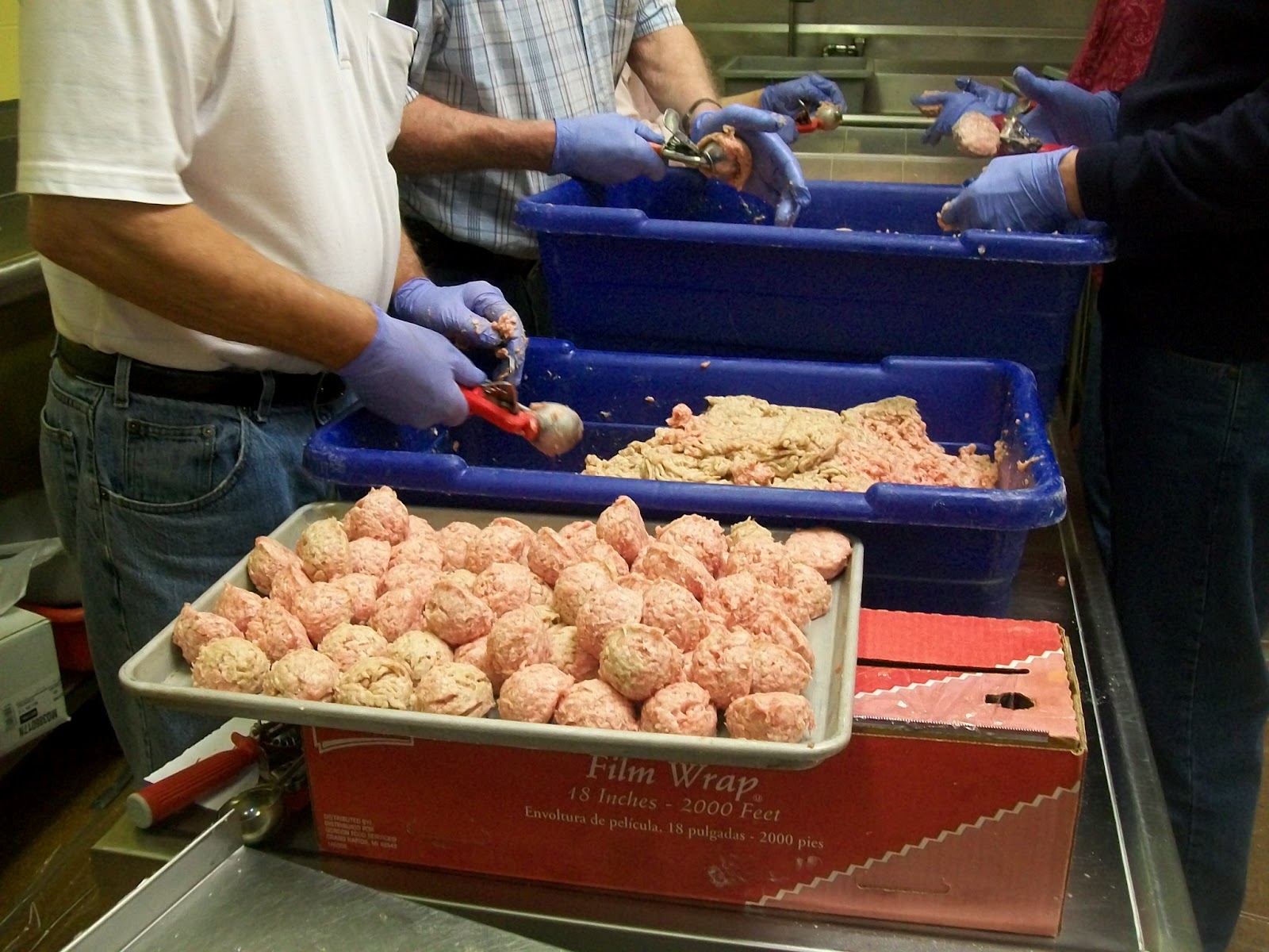 Michigan Cottage Cook HOW TO MAKE DUTCH PIGS IN A BLANKET6,000 AT A