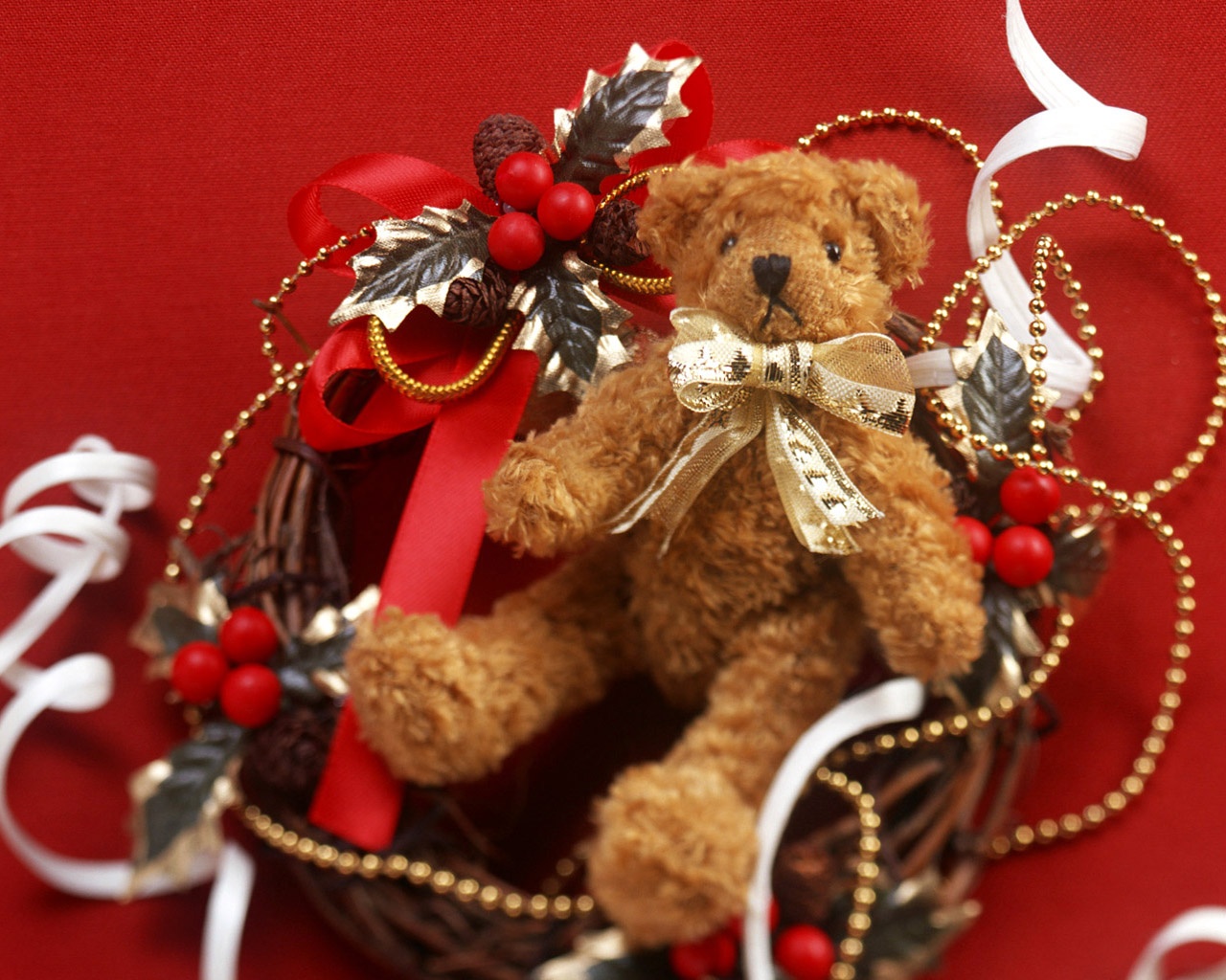 http://4.bp.blogspot.com/-J7mZ5RajiH4/UCqLzNEfJlI/AAAAAAAAK2U/xIv0dOeQykw/s1600/teddy_bear_wallpapers+(8).jpg