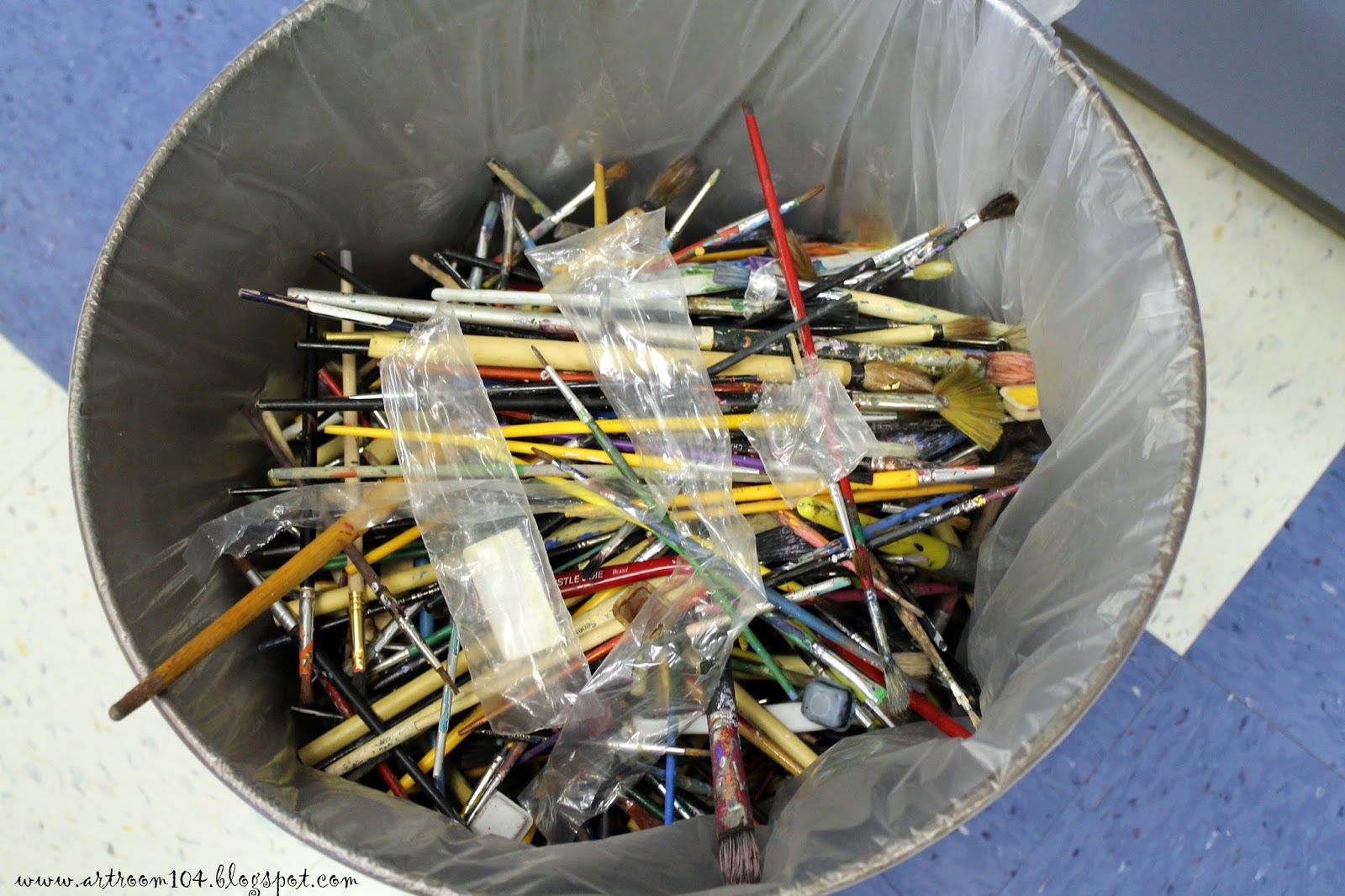Art Room 104 Paint Brush Organization and a Change for Elementary Art Jobs
