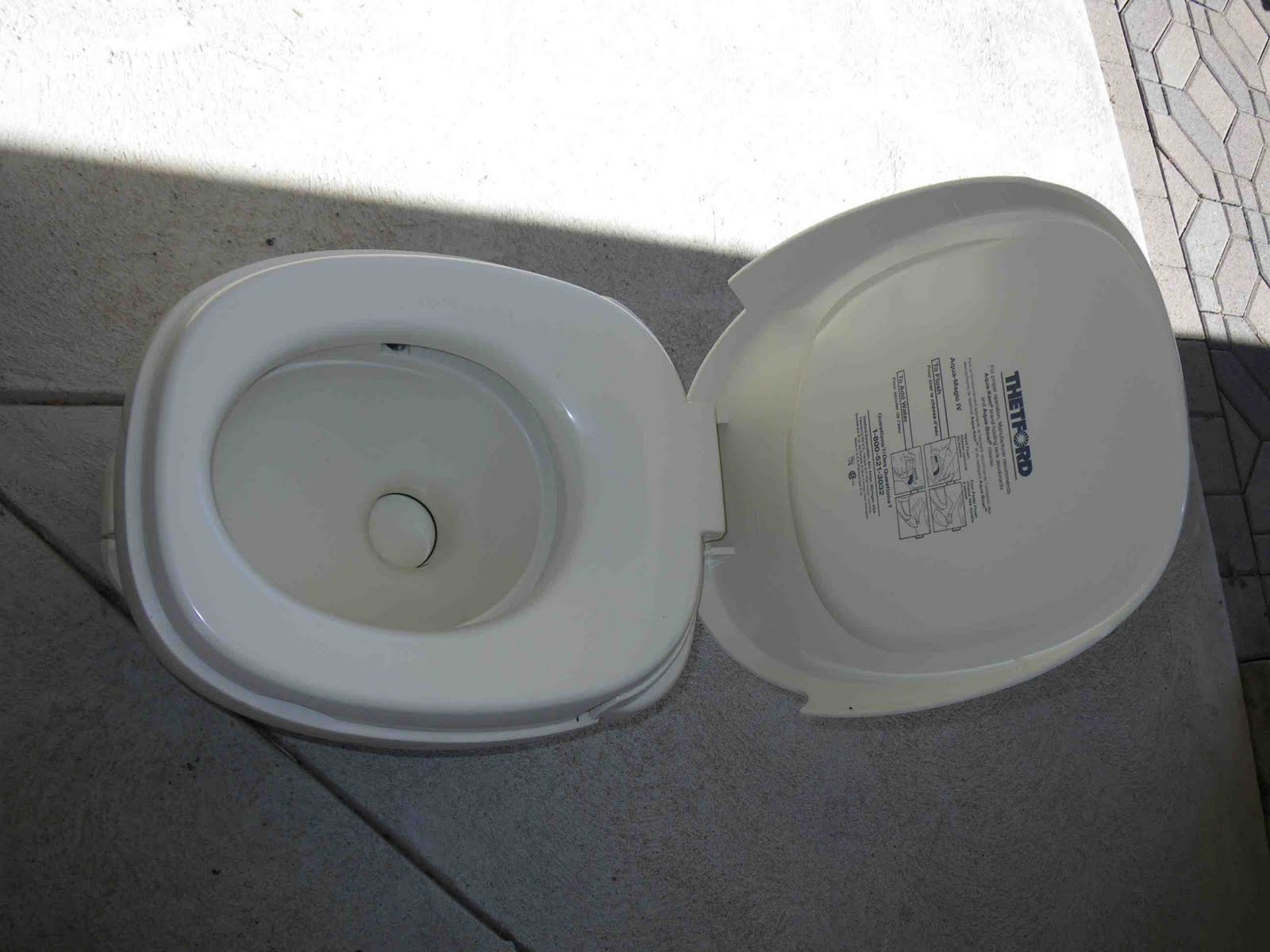 1994 Brave 29RQ RV Our new toiletDometic Sealand Traveler 511H (low