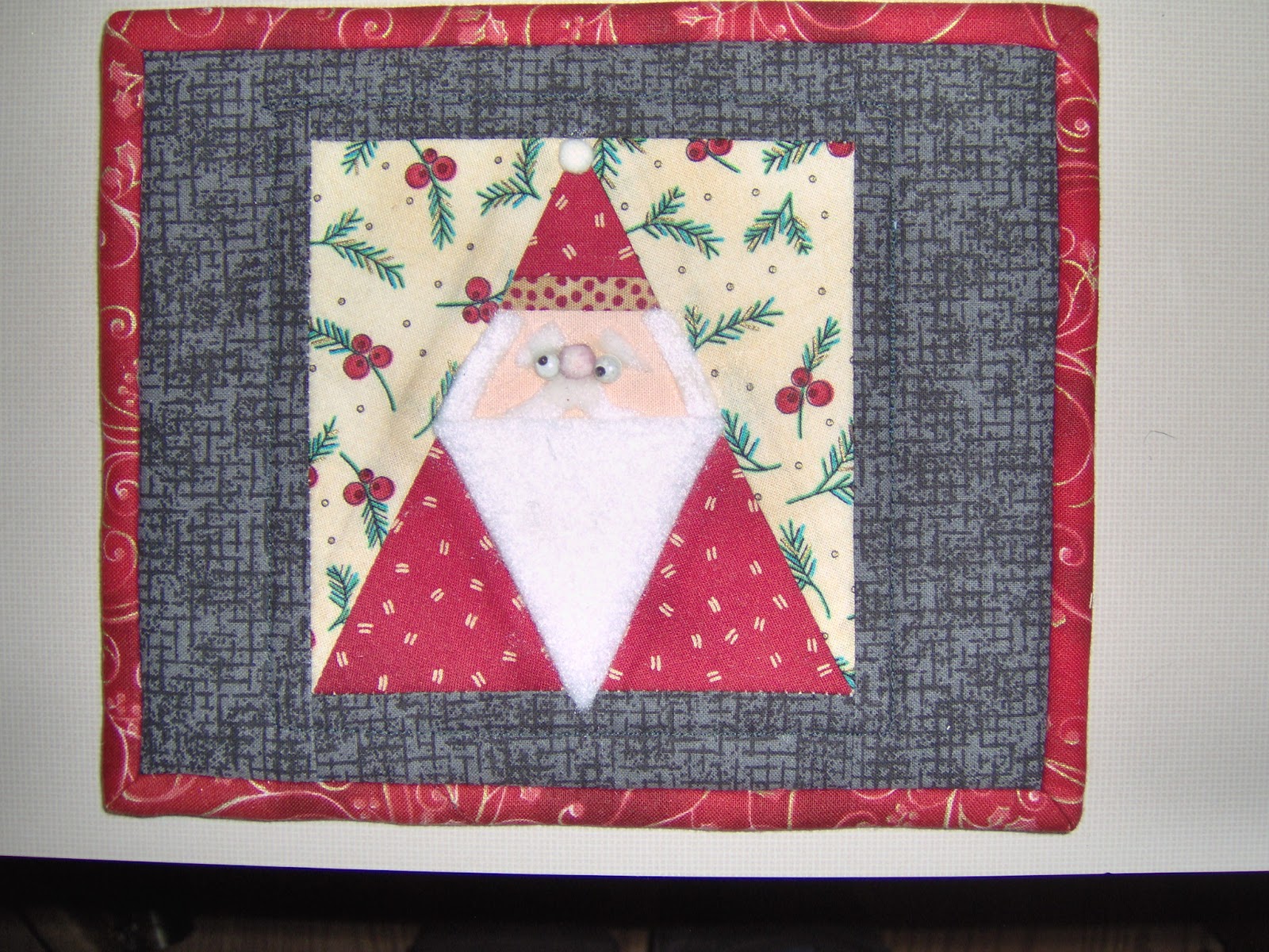 sew n sews Santa Clause quilted Christmas Card!